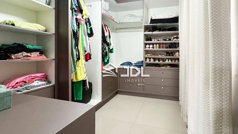 Casa à venda com 2 quartos, 109m² - Foto 7