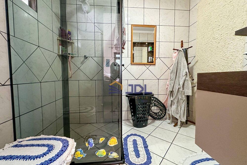 Casa, 3 quartos, 227 m² - Foto 3