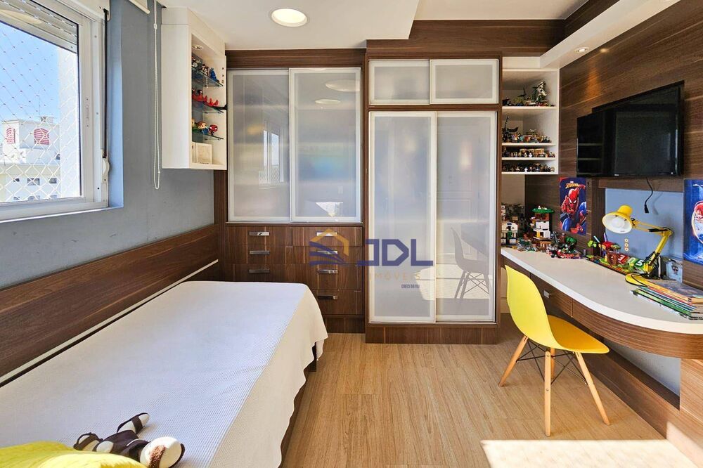 Cobertura, 4 quartos, 217 m² - Foto 3