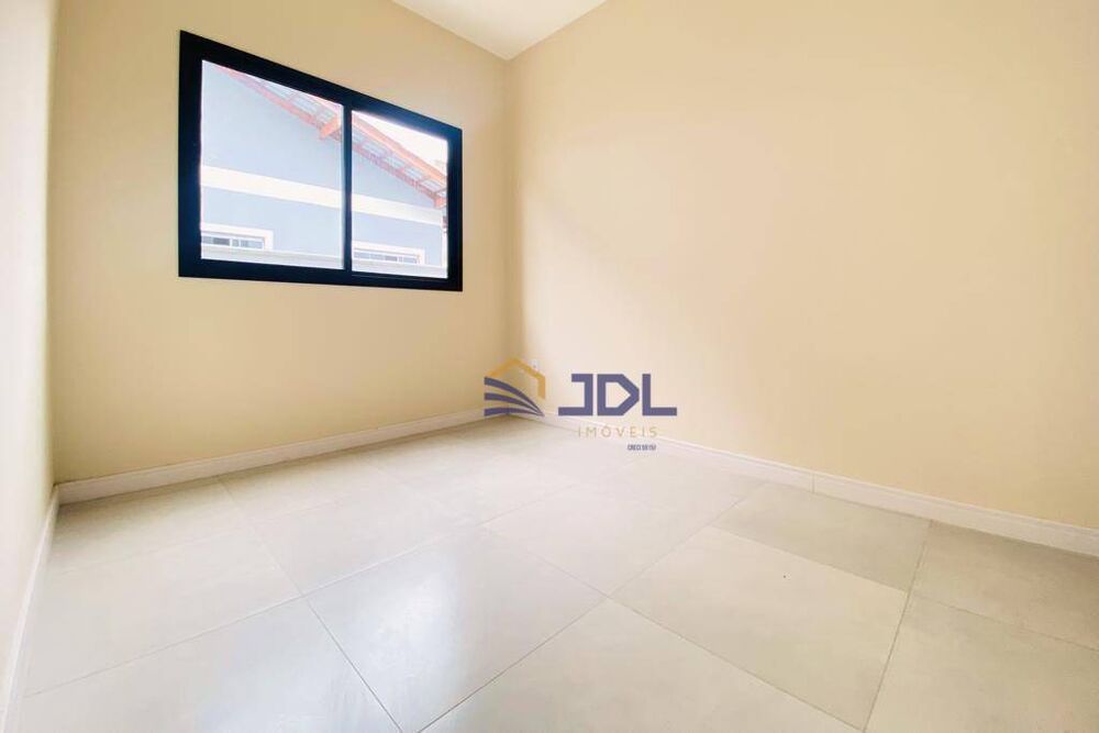 Casa à venda com 3 quartos, 102m² - Foto 9