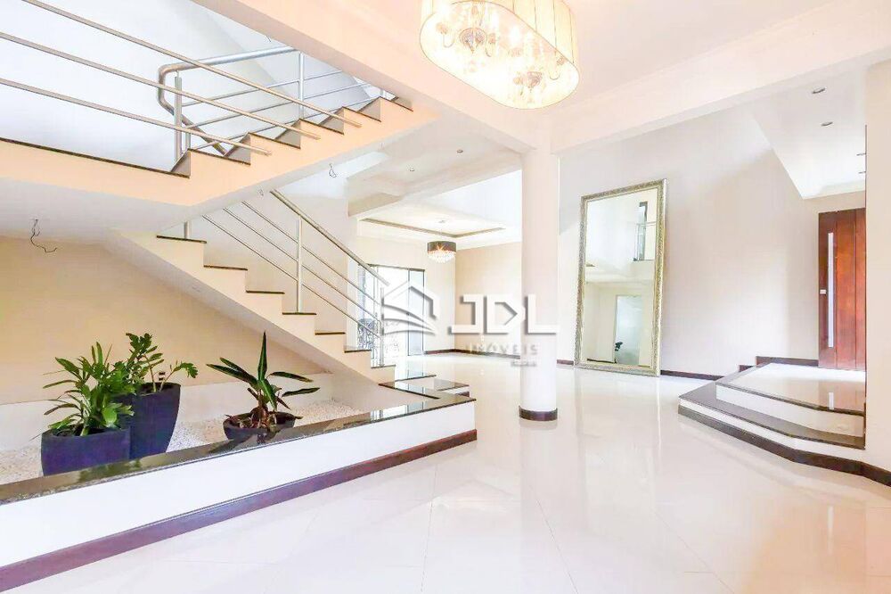 Casa à venda com 3 quartos, 490m² - Foto 4