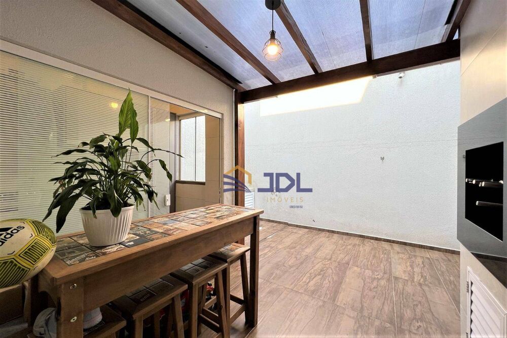 Sobrado à venda com 3 quartos, 98m² - Foto 14