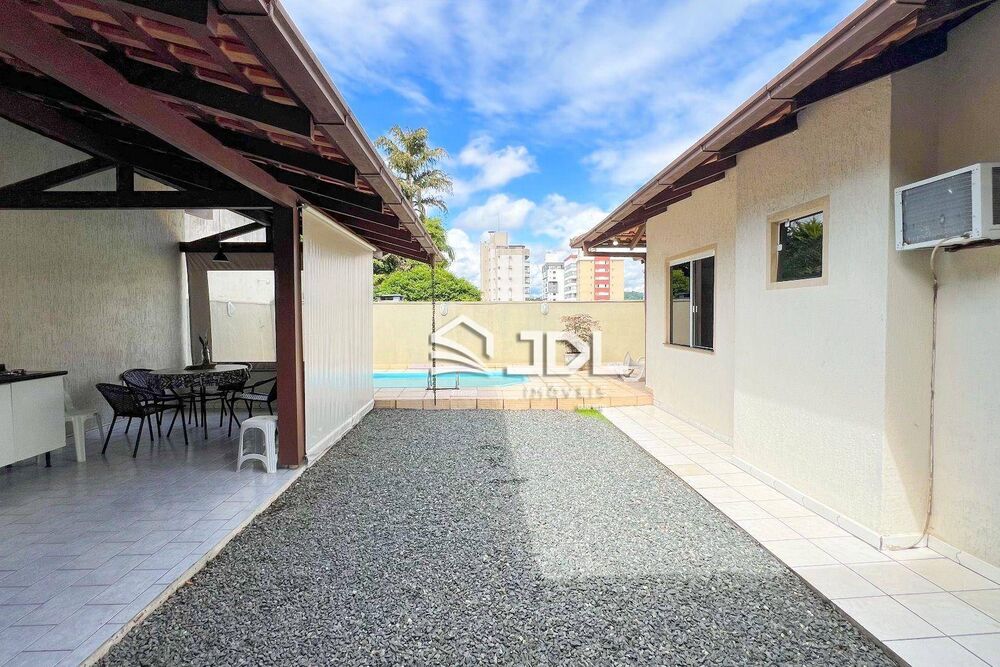 Casa, 3 quartos, 207 m² - Foto 5