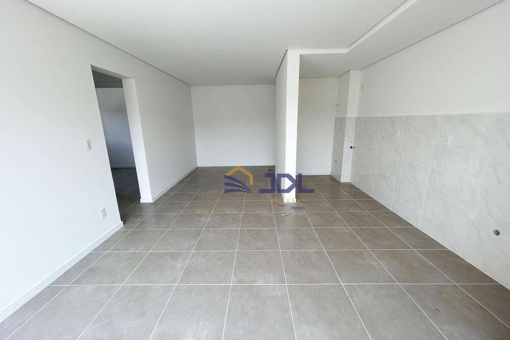 Apartamento à venda com 2 quartos, 57m² - Foto 2