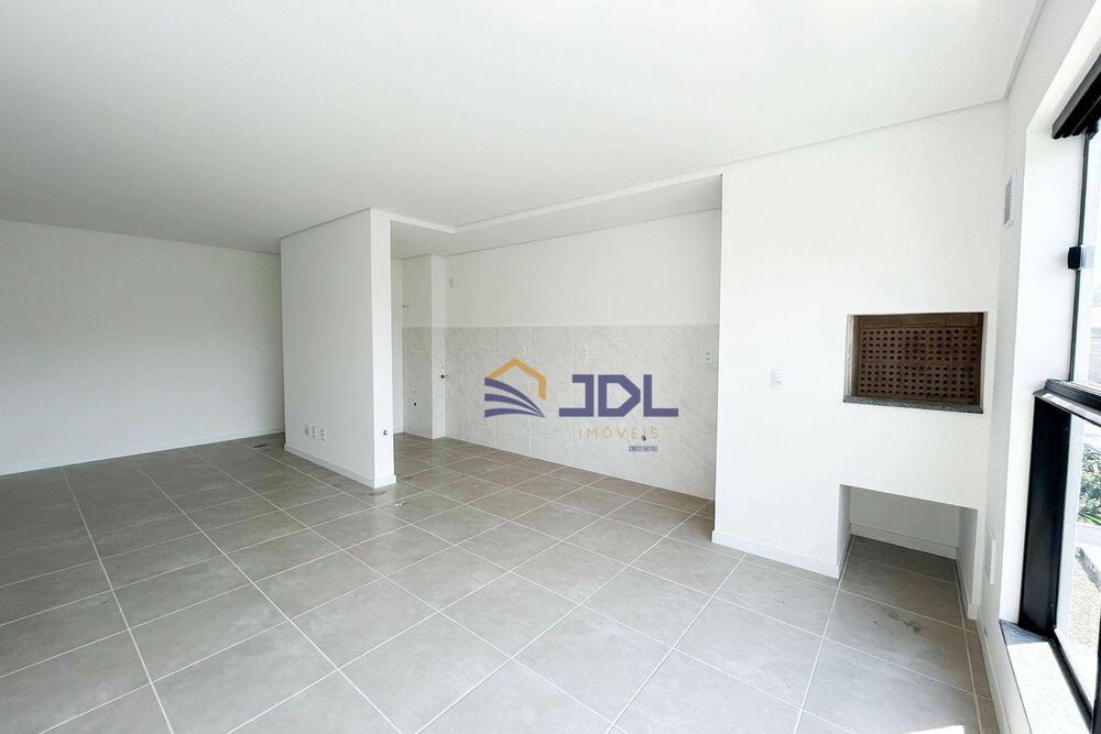 Apartamento à venda com 2 quartos, 57m² - Foto 1