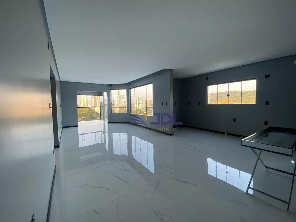 Cobertura, 3 quartos, 142 m² - Foto 2
