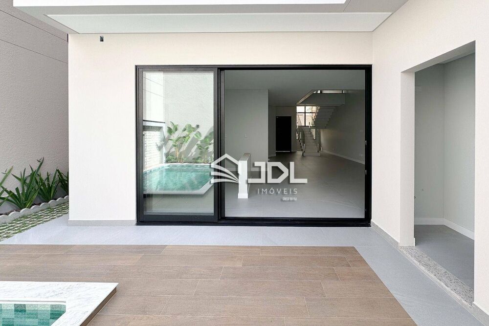 Casa, 3 quartos, 225 m² - Foto 8