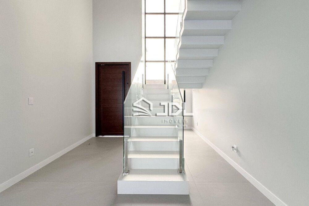 Casa, 3 quartos, 225 m² - Foto 9