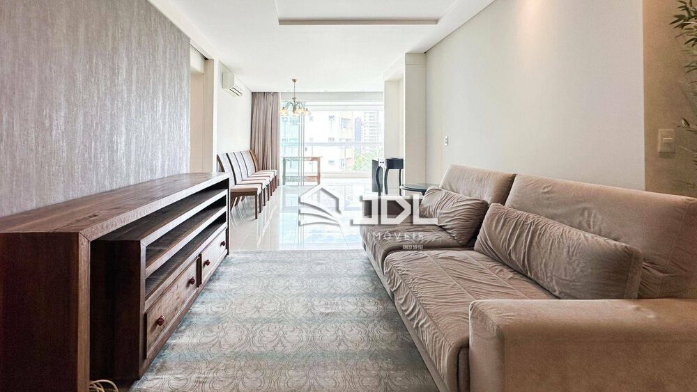 Apartamento, 3 quartos, 156 m² - Foto 2