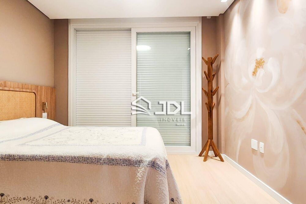 Casa à venda com 3 quartos, 151m² - Foto 3