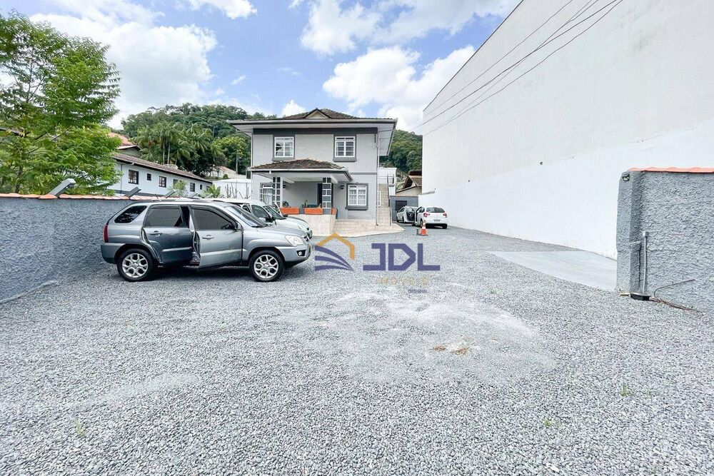 Casa à venda com 4 quartos, 204m² - Foto 3