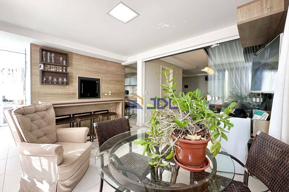 Apartamento, 3 quartos, 120 m² - Foto 4