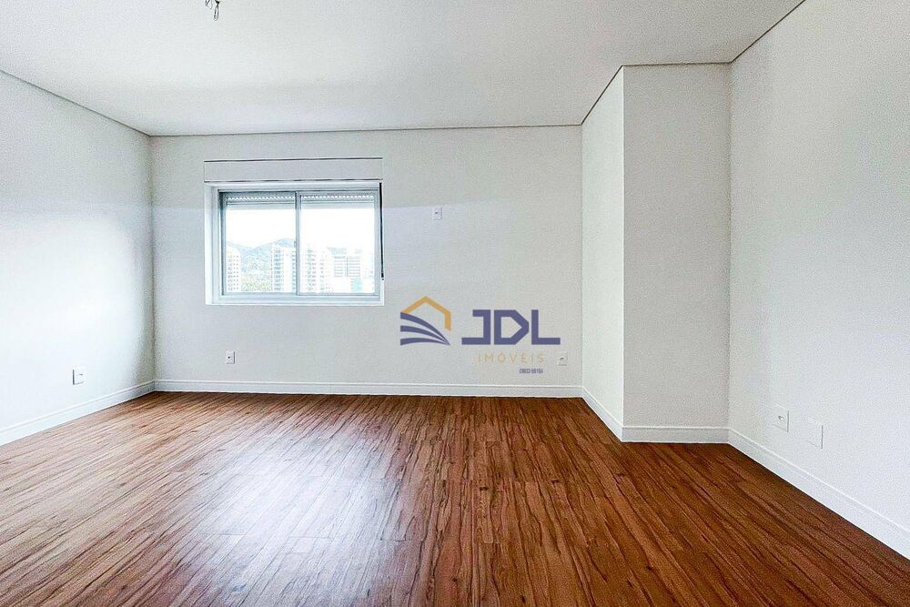 Cobertura, 3 quartos, 223 m² - Foto 7