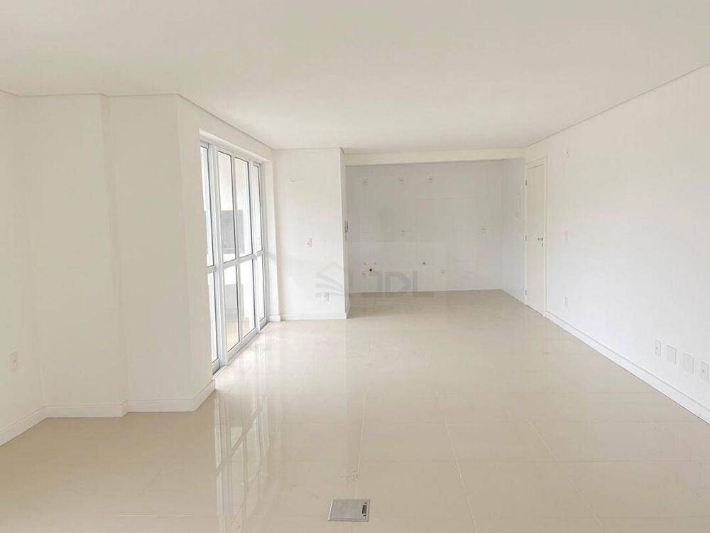 Apartamento, 1 quarto, 66 m² - Foto 2