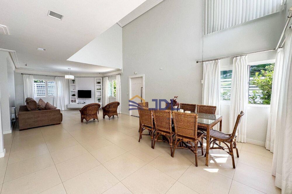 Casa, 3 quartos, 268 m² - Foto 18