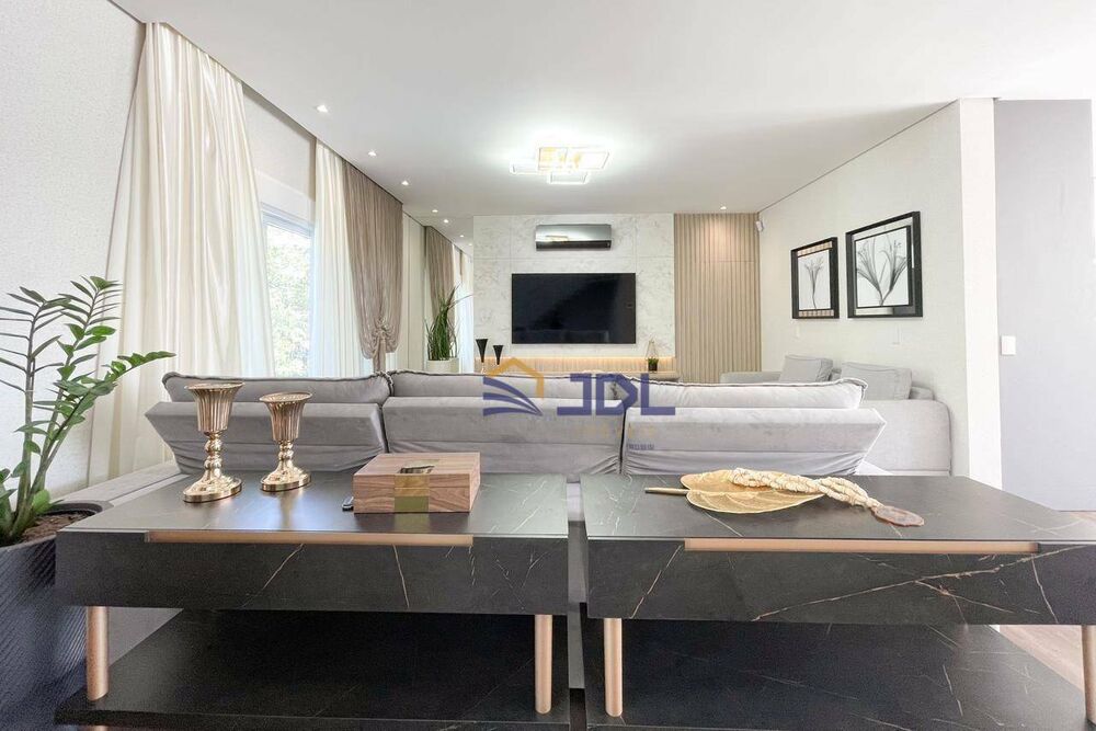 Casa à venda com 4 quartos, 754m² - Foto 6