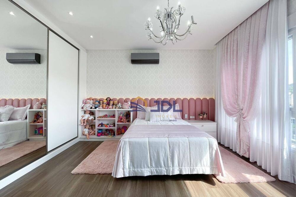 Casa à venda com 4 quartos, 754m² - Foto 24