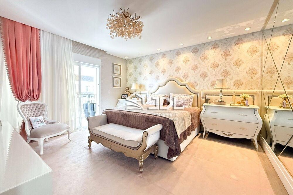 Apartamento, 4 quartos, 330 m² - Foto 1