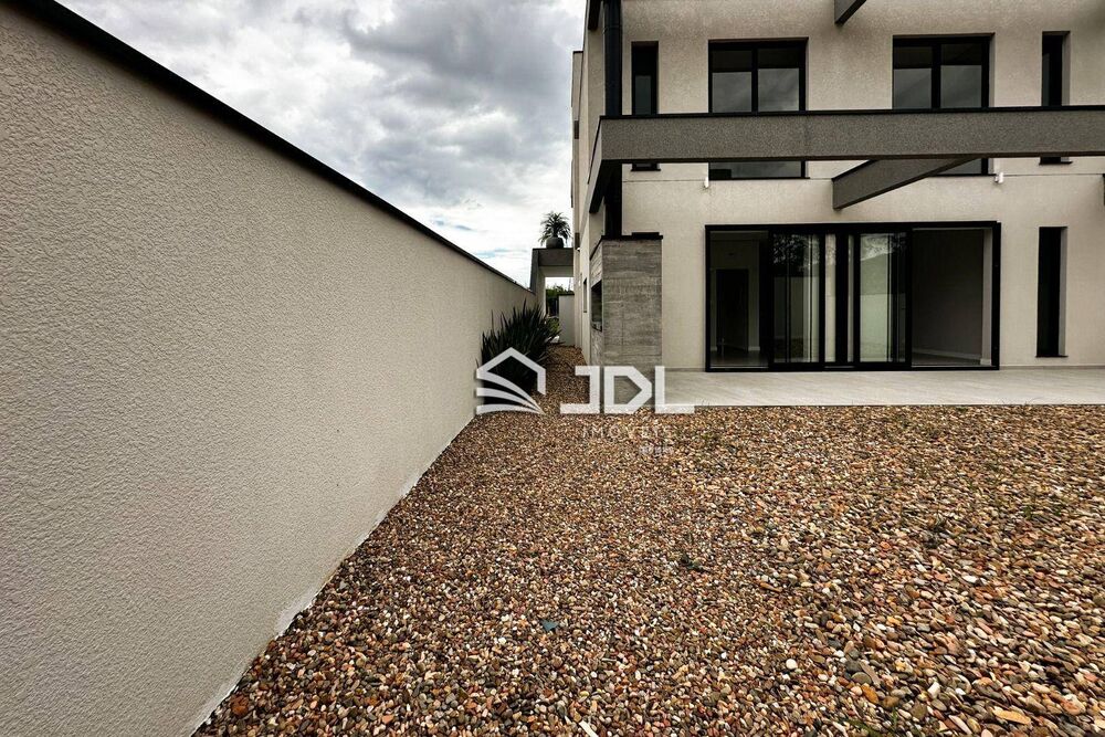 Casa de Condomínio à venda com 3 quartos, 363m² - Foto 4