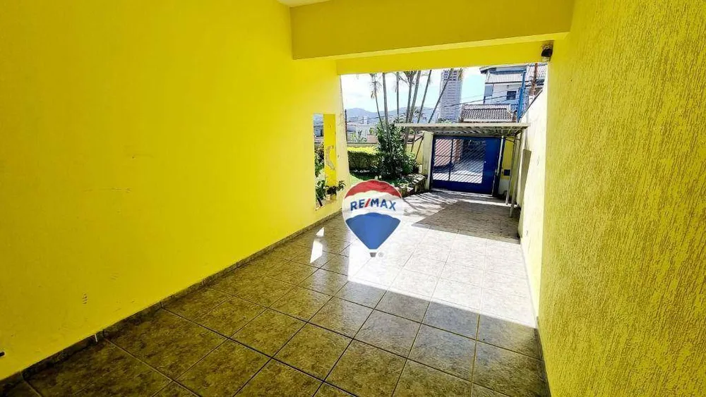 Casa, 3 quartos, 256 m² - Foto 3