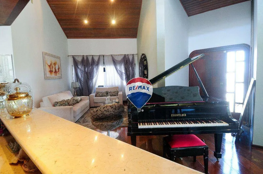 Casa, 5 quartos, 1500 m² - Foto 3