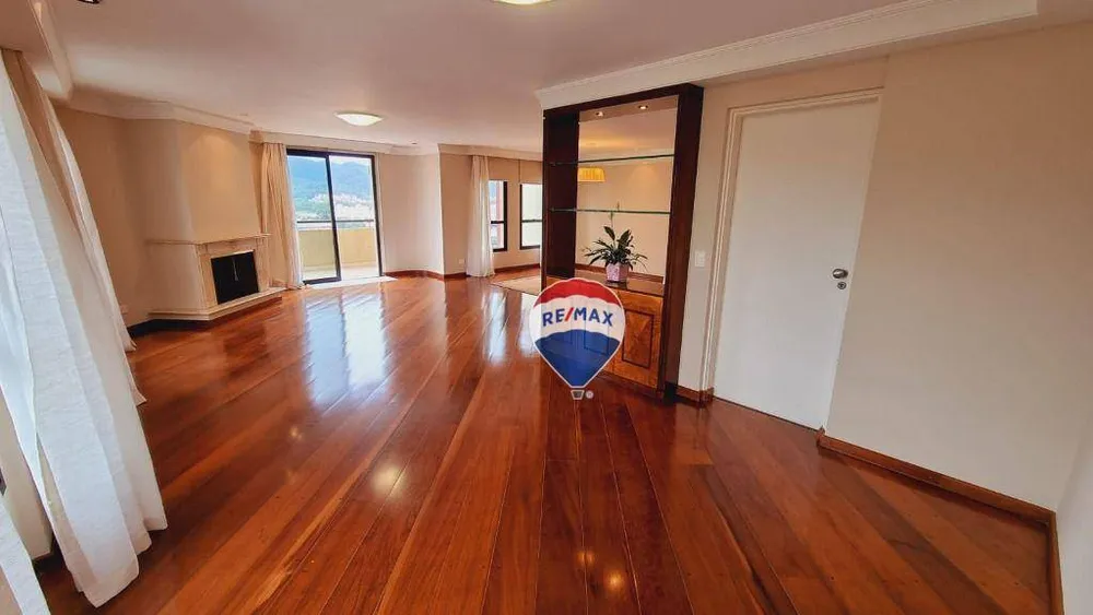 Apartamento, 3 quartos, 207 m² - Foto 2