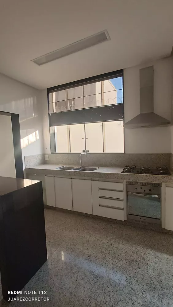 Casa, 4 quartos, 225 m² - Foto 24