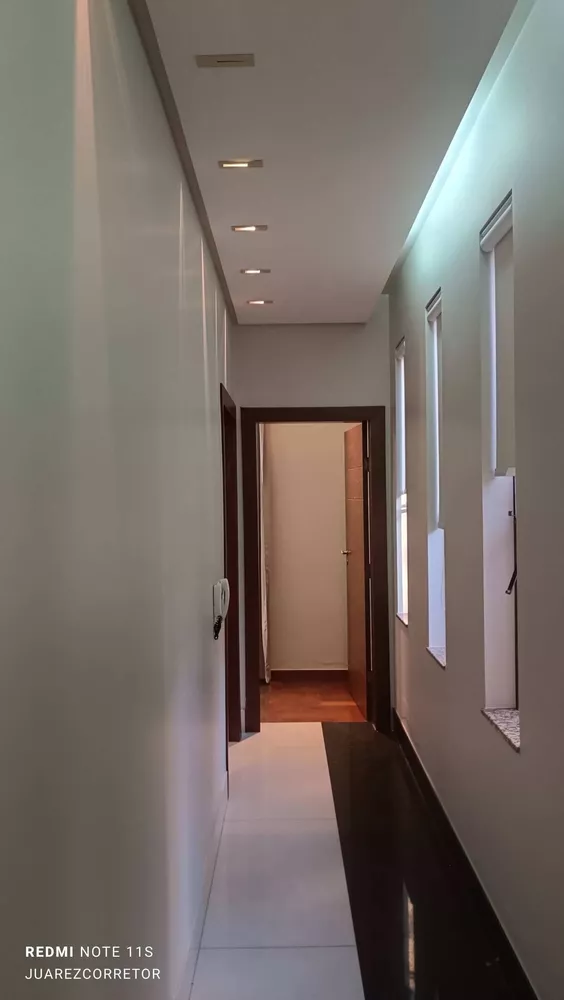 Casa, 4 quartos, 225 m² - Foto 30