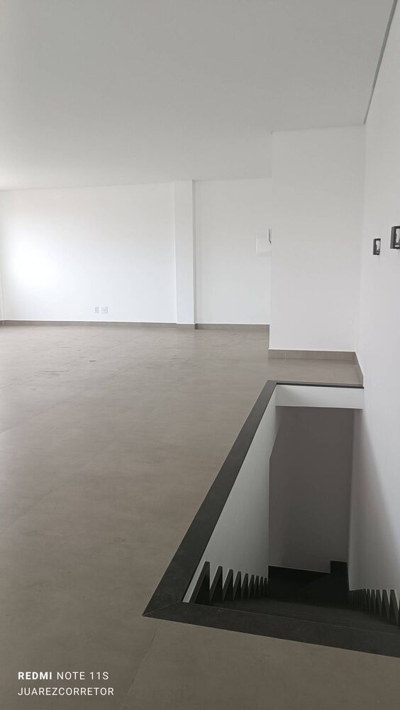 Cobertura à venda com 3 quartos, 260m² - Foto 3