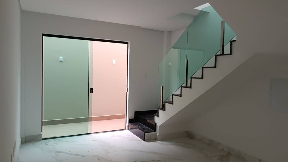 Cobertura à venda com 3 quartos, 220m² - Foto 3