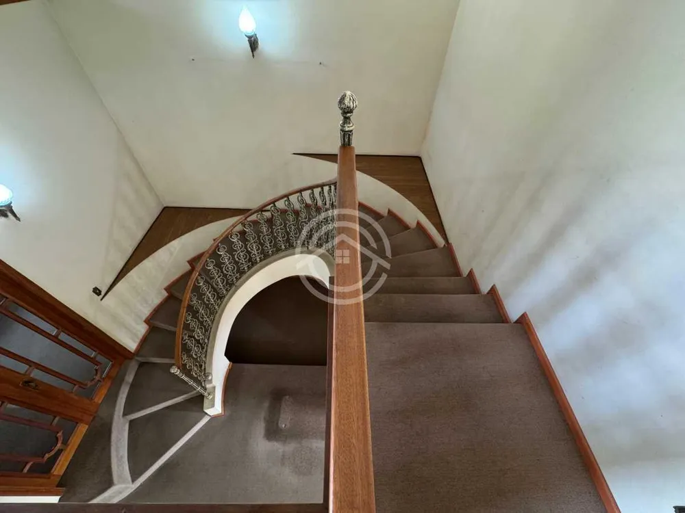 Casa, 4 quartos, 270 m² - Foto 2