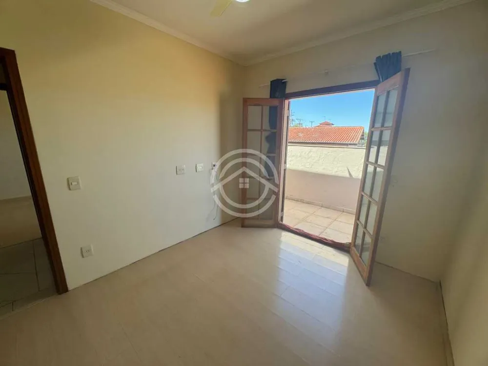 Casa, 3 quartos, 247 m² - Foto 4