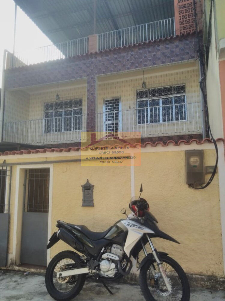 Casa, 3 quartos, 258 m² - Foto 1