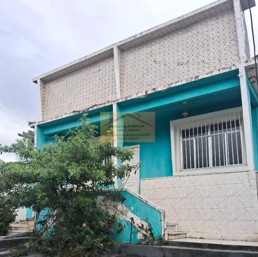 Casa, 4 quartos, 143 m² - Foto 1