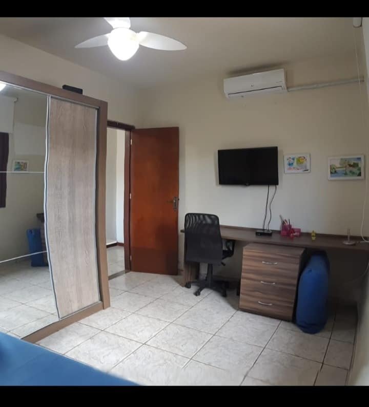 Casa à venda com 4 quartos, 230m² - Foto 8