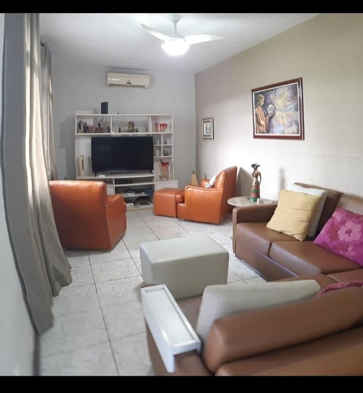 Casa à venda com 4 quartos, 230m² - Foto 18