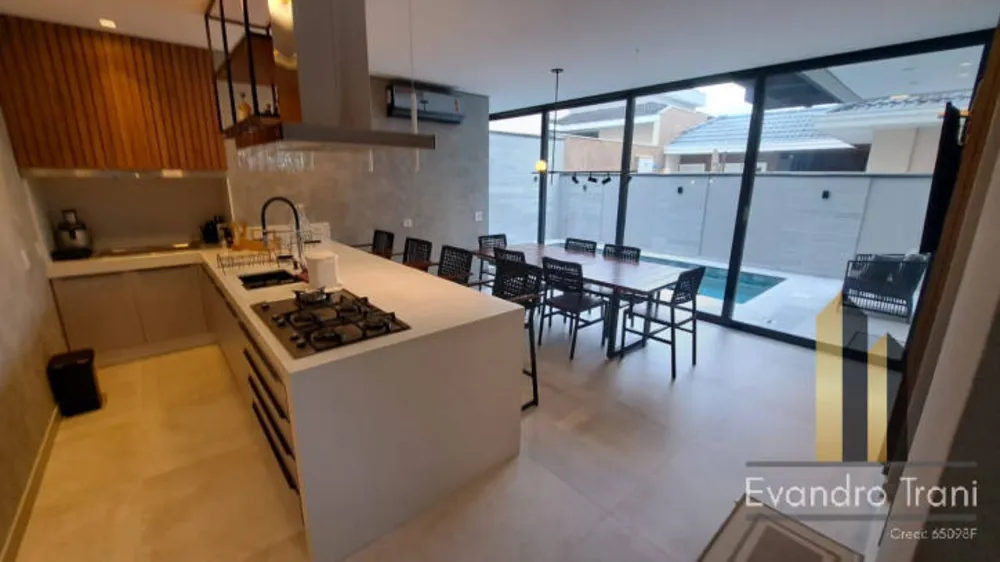 Casa, 4 quartos, 269 m² - Foto 13