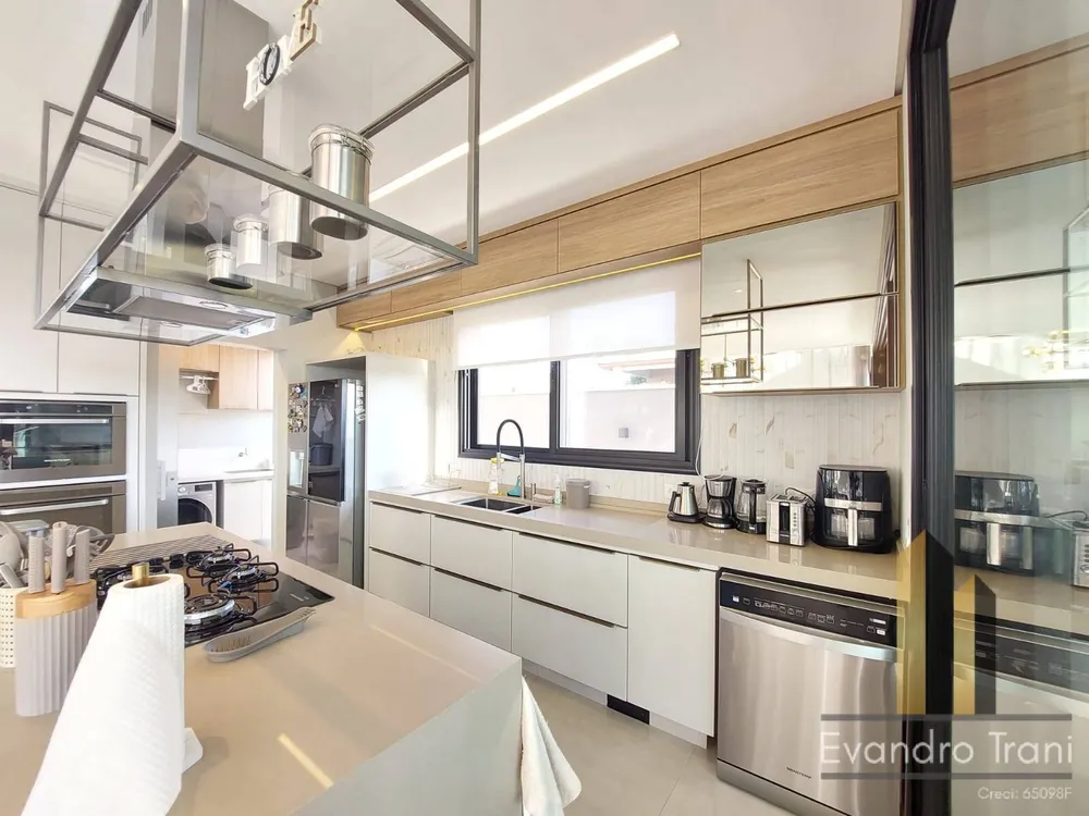 Casa, 4 quartos, 394 m² - Foto 1