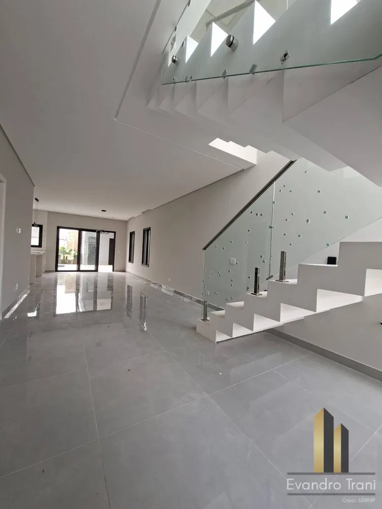Casa, 4 quartos, 257 m² - Foto 6