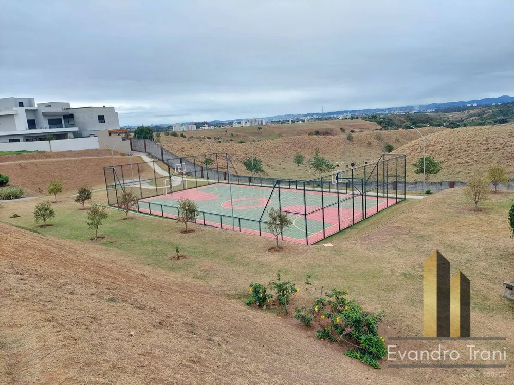Casa, 4 quartos, 246 m² - Foto 1