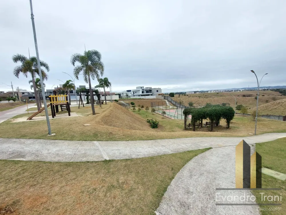 Casa, 4 quartos, 246 m² - Foto 2