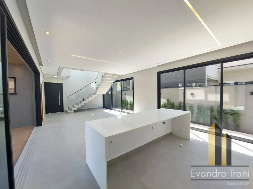 Casa, 4 quartos, 246 m² - Foto 13