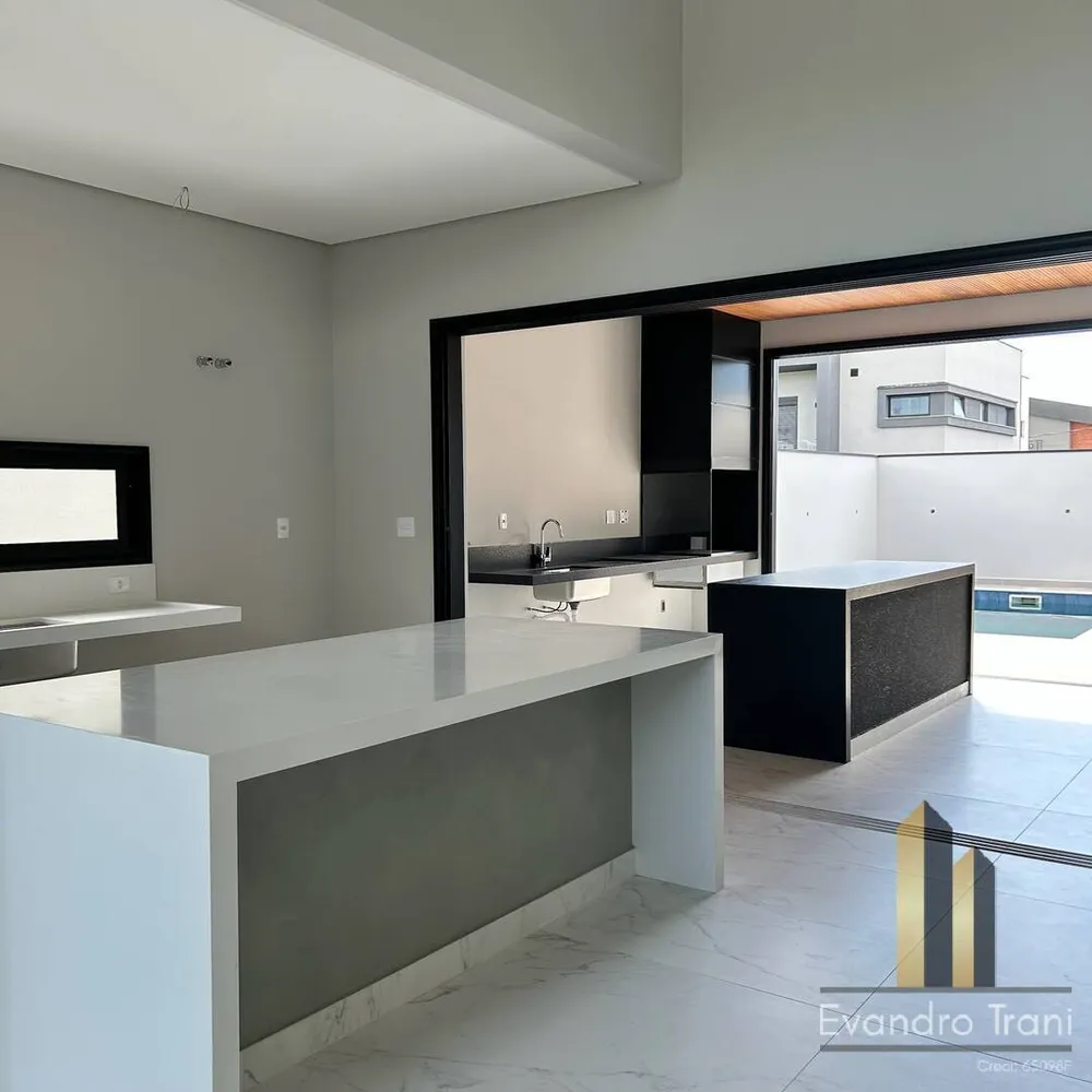 Casa, 4 quartos, 243 m² - Foto 4