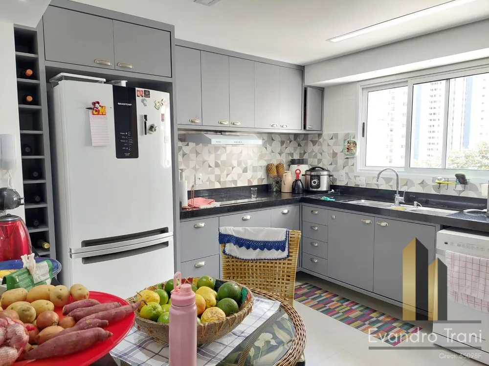Apartamento, 3 quartos, 150 m² - Foto 2