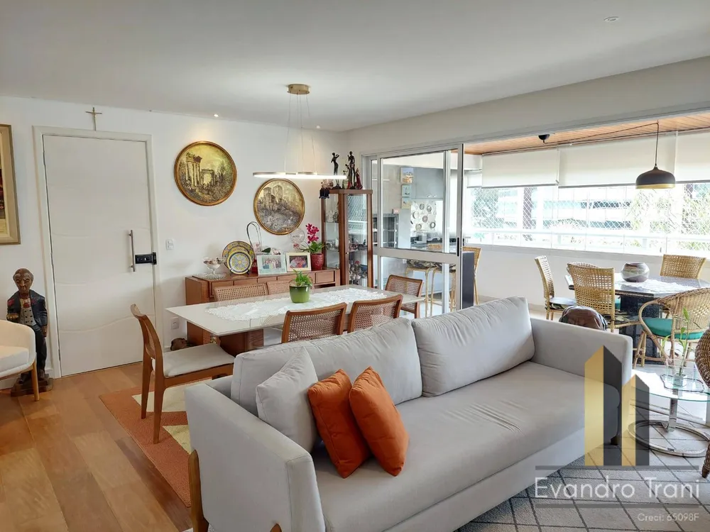 Apartamento, 3 quartos, 150 m² - Foto 1