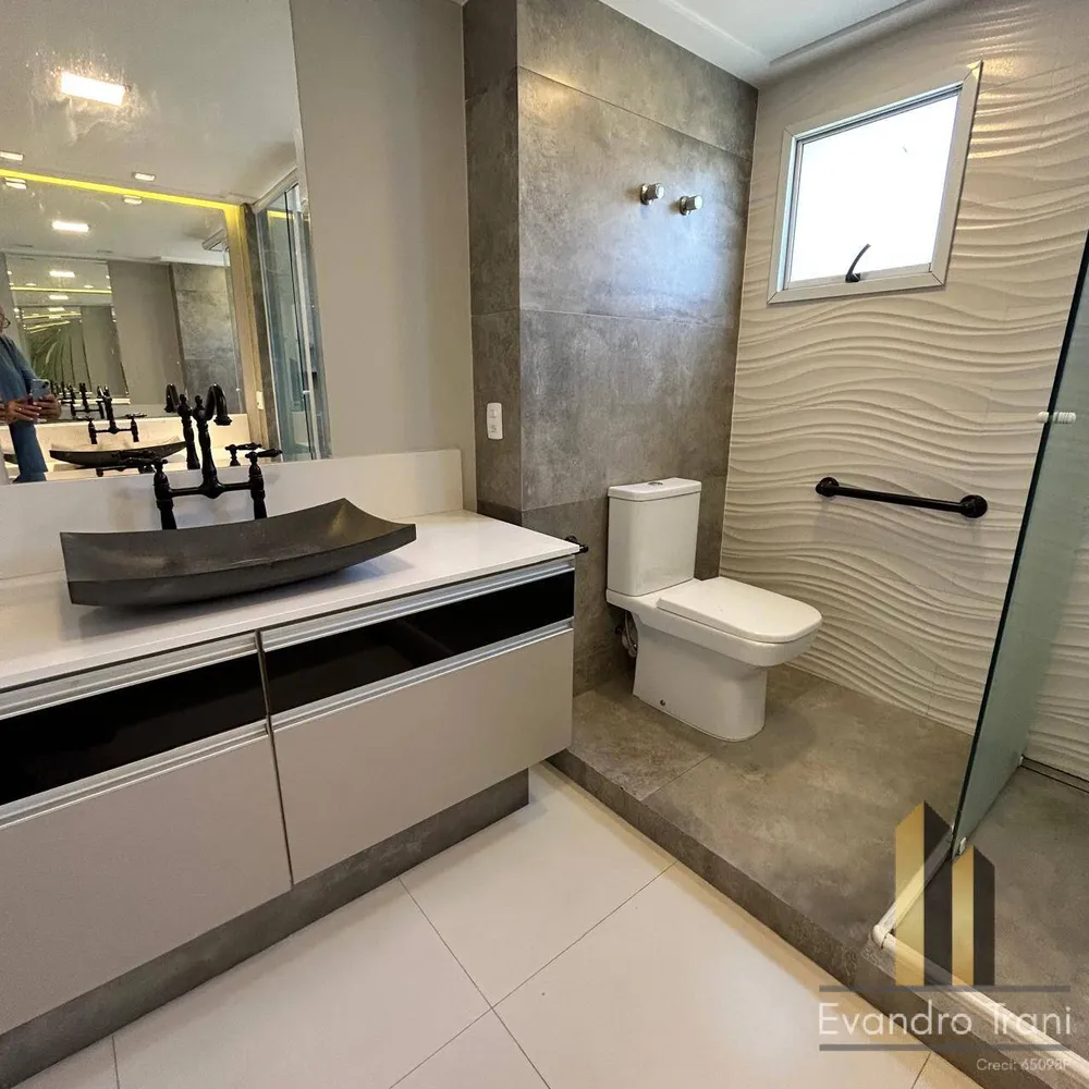 Apartamento, 4 quartos, 182 m² - Foto 1