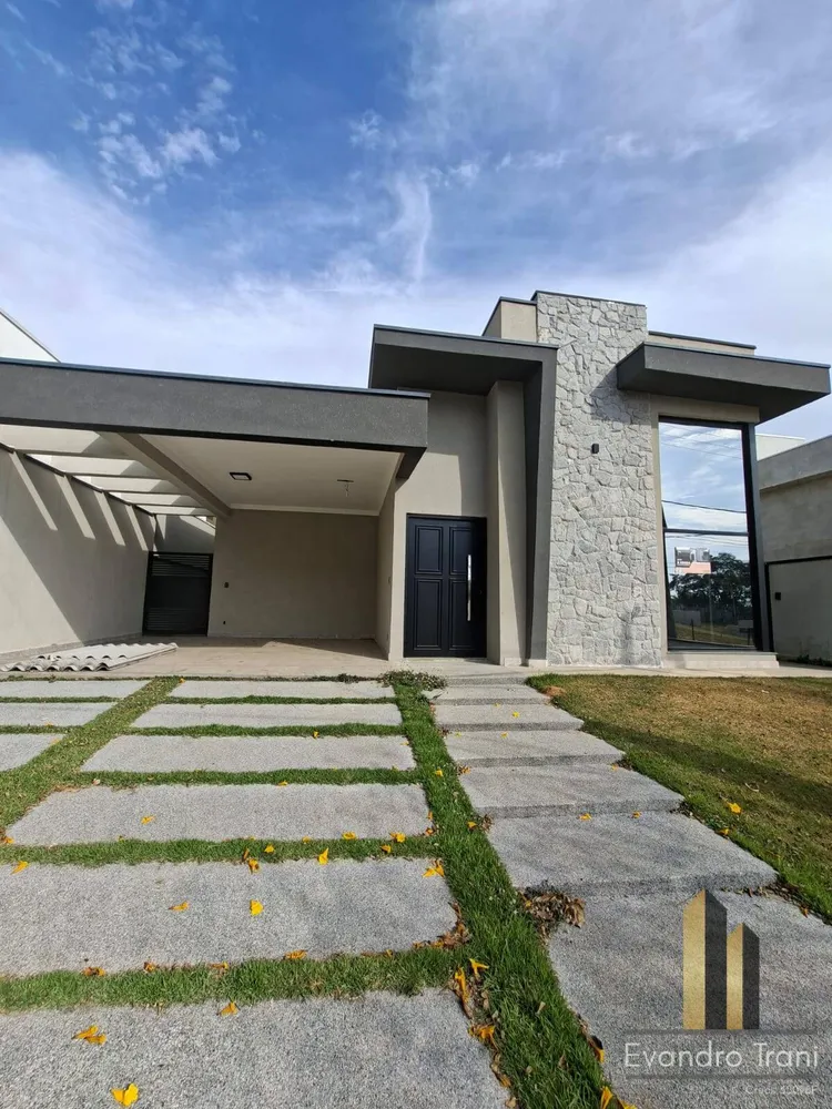 Casa, 3 quartos, 300 m² - Foto 1