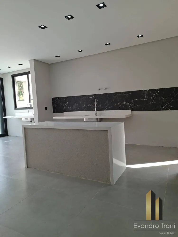 Casa, 3 quartos, 300 m² - Foto 12