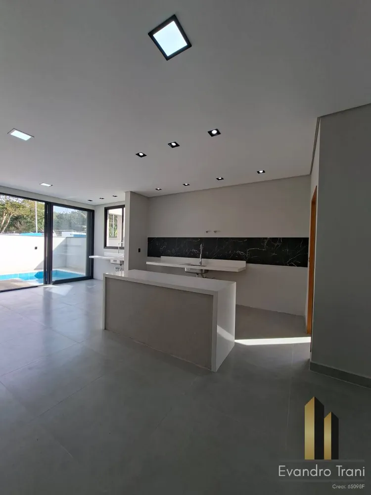 Casa, 3 quartos, 300 m² - Foto 3