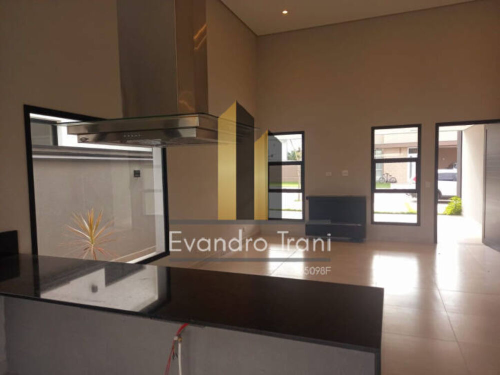 Casa à venda com 3 quartos, 163m² - Foto 5